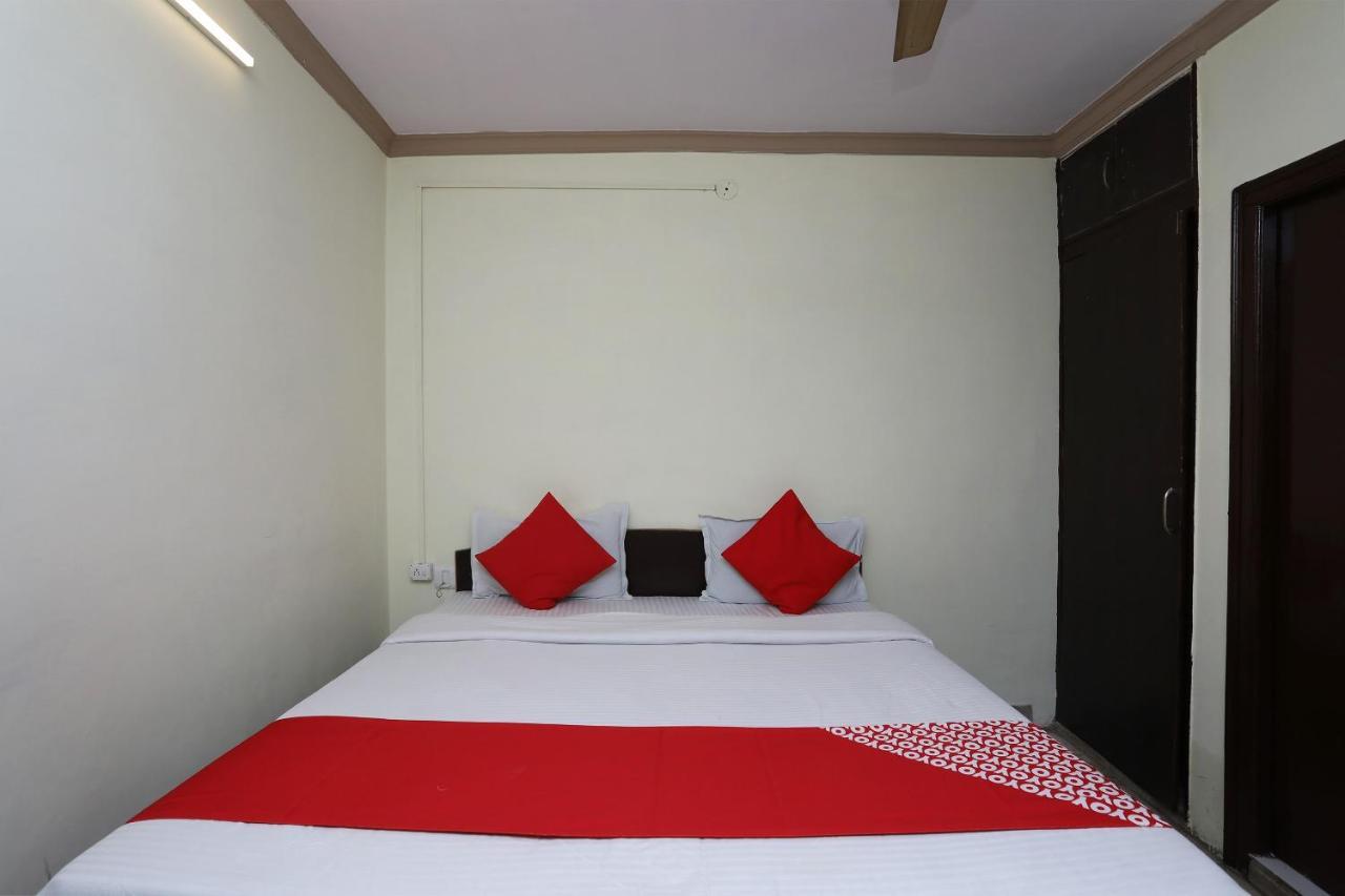 Oyo 29411 Hotel Vanshika Agra  Dış mekan fotoğraf