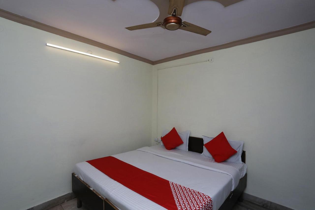 Oyo 29411 Hotel Vanshika Agra  Dış mekan fotoğraf