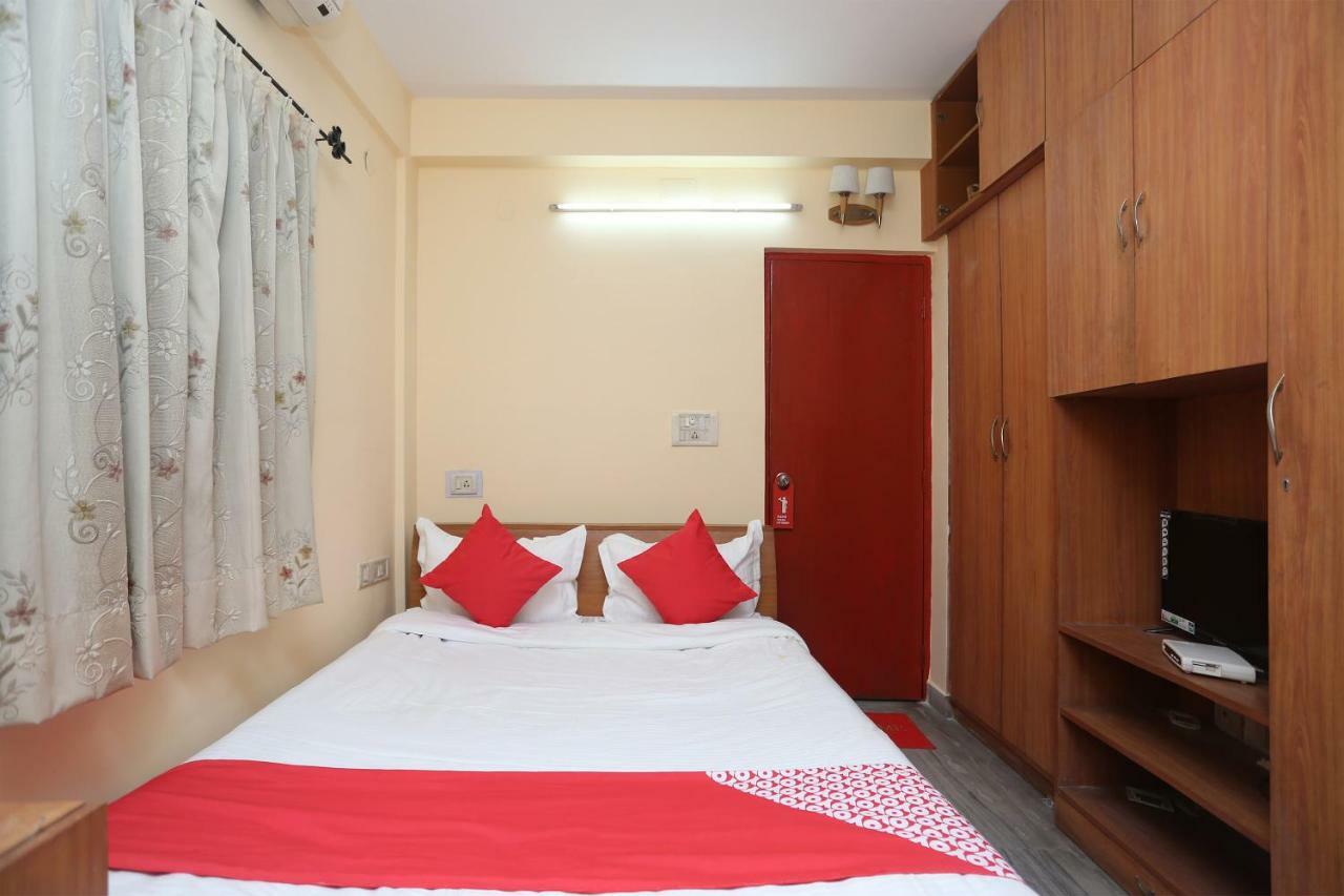 Oyo 29411 Hotel Vanshika Agra  Dış mekan fotoğraf