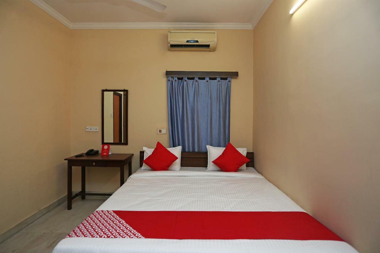 Oyo 29411 Hotel Vanshika Agra  Dış mekan fotoğraf