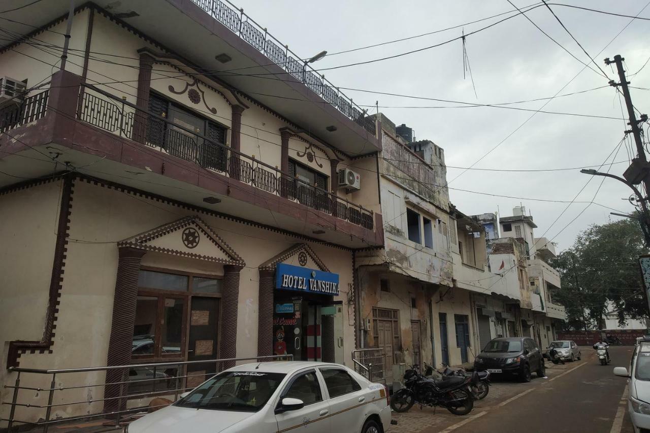 Oyo 29411 Hotel Vanshika Agra  Dış mekan fotoğraf