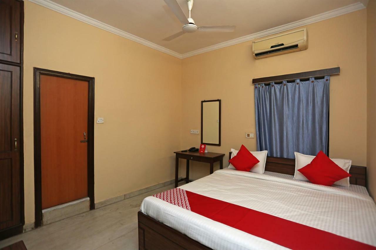 Oyo 29411 Hotel Vanshika Agra  Dış mekan fotoğraf