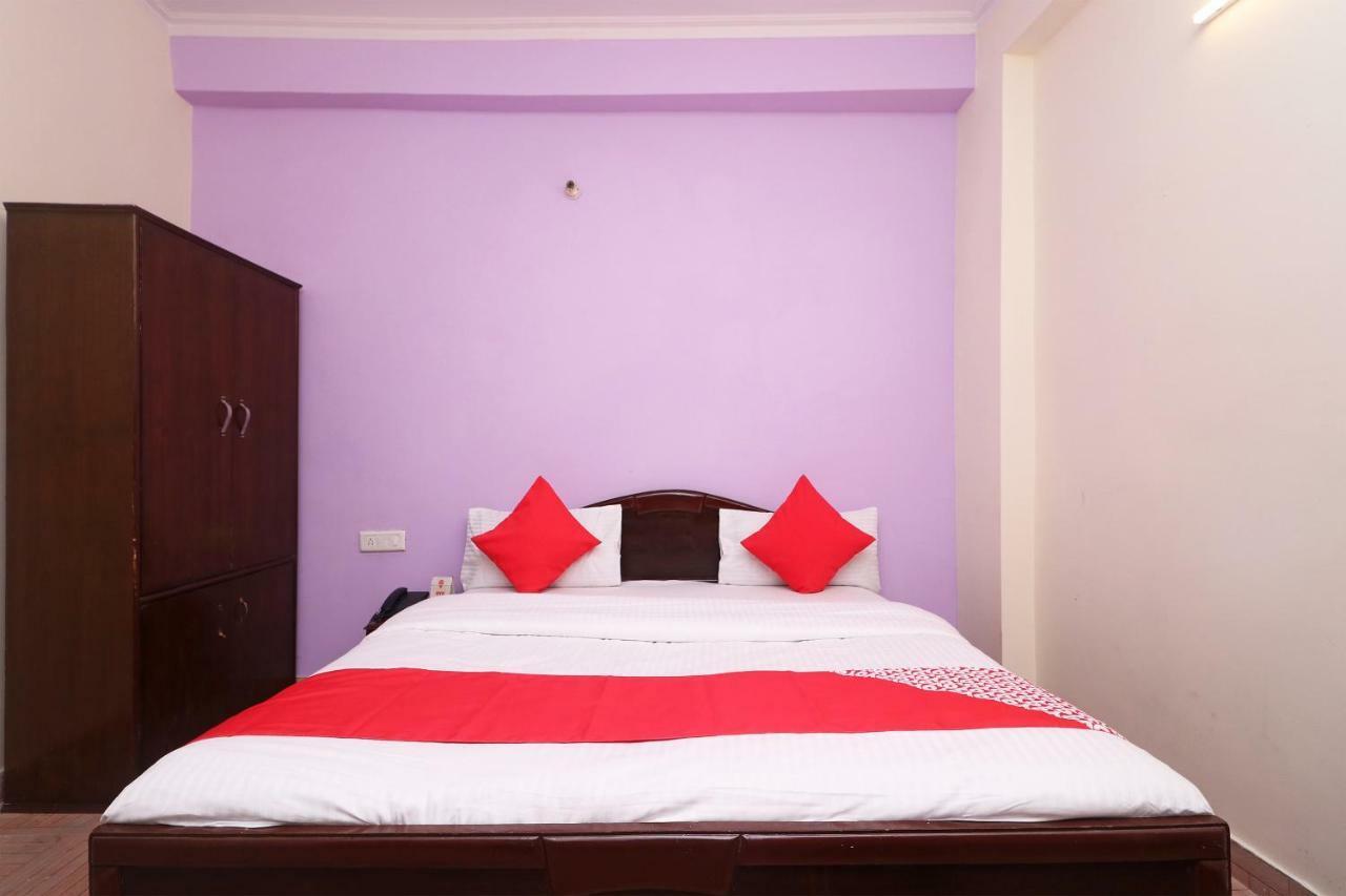 Oyo 29411 Hotel Vanshika Agra  Dış mekan fotoğraf