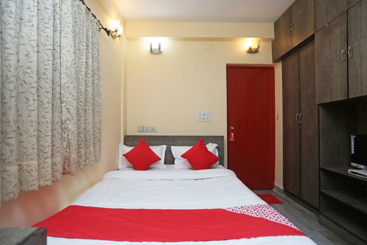 Oyo 29411 Hotel Vanshika Agra  Dış mekan fotoğraf