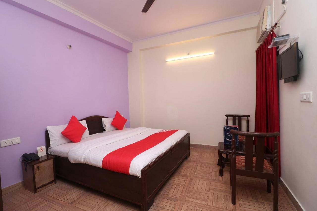 Oyo 29411 Hotel Vanshika Agra  Dış mekan fotoğraf